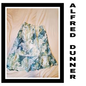 Alfred Dunner Skirt Size 8 Floral